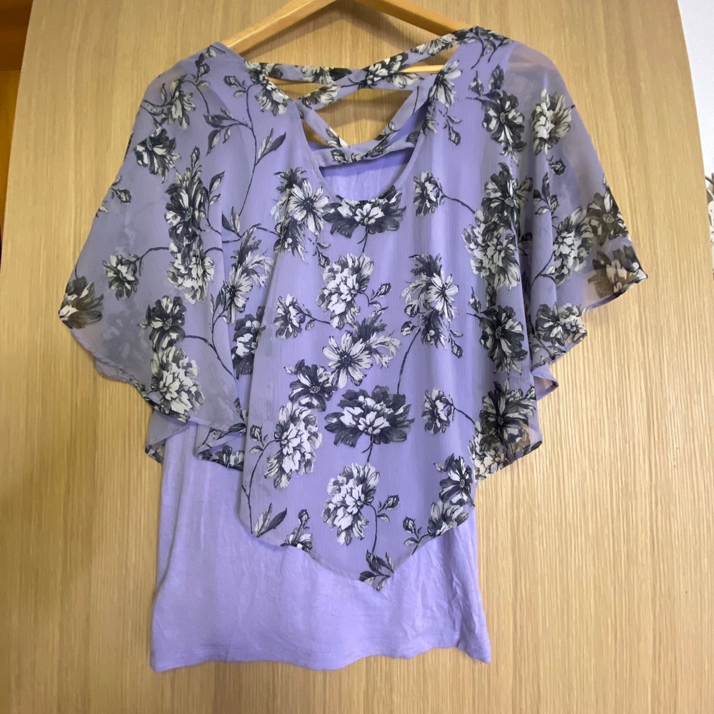 Alyx Womens Size S Layered Floral Blouse Lavender Purple Chiffon Flutter Top